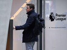 Kritik an Infantinos Plänen: Englands Liga-Boss: FIFA drückte „Selbstzerstörungsknopf“