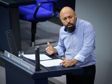 Bundestag: Urkundenfälschung? Ermittlungen gegen Bundestagsabgeordneten
