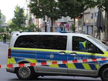 Polizei fahndet nach Täter: Schüsse fallen auf ein Café in Köln